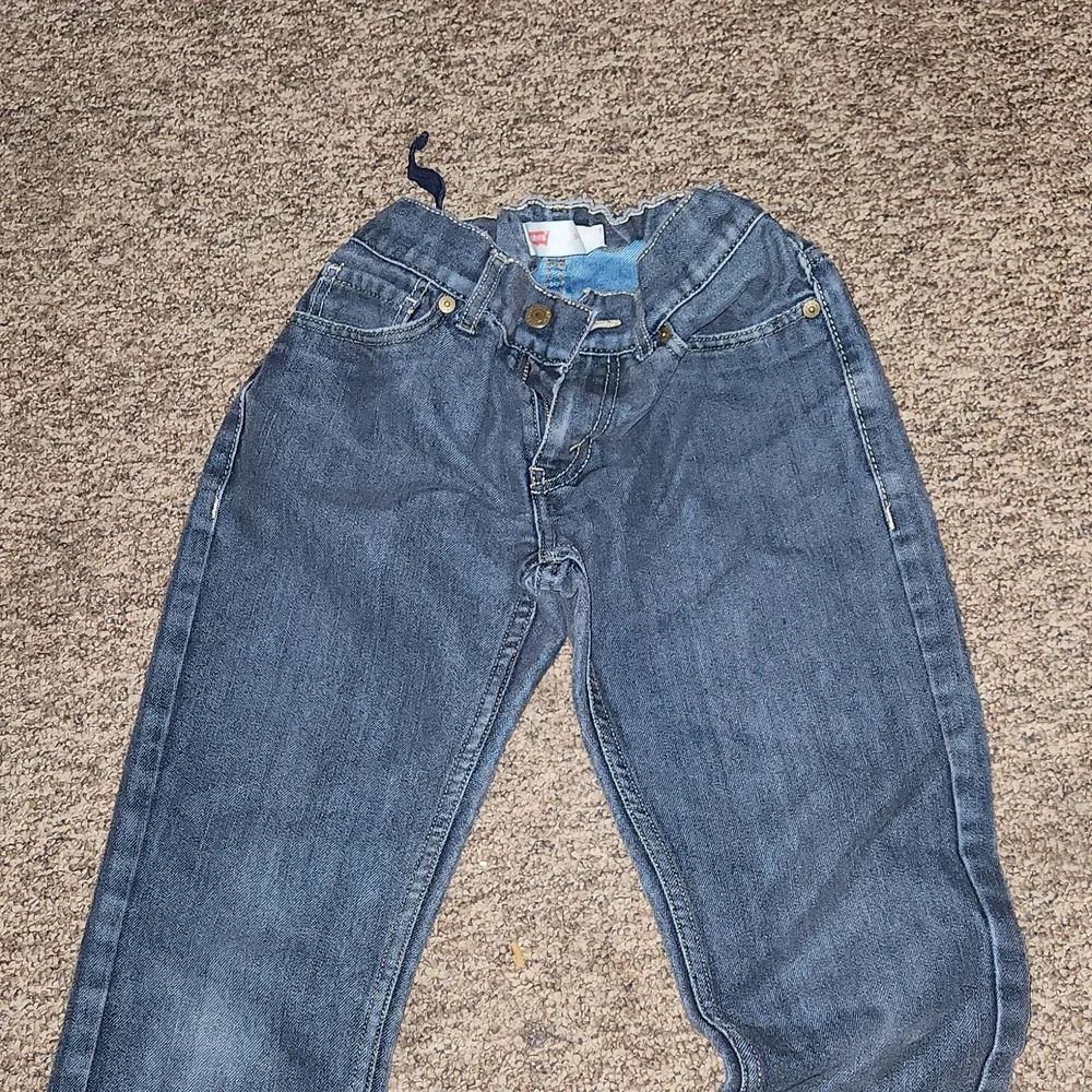 Jeans - Picture 2 of 2